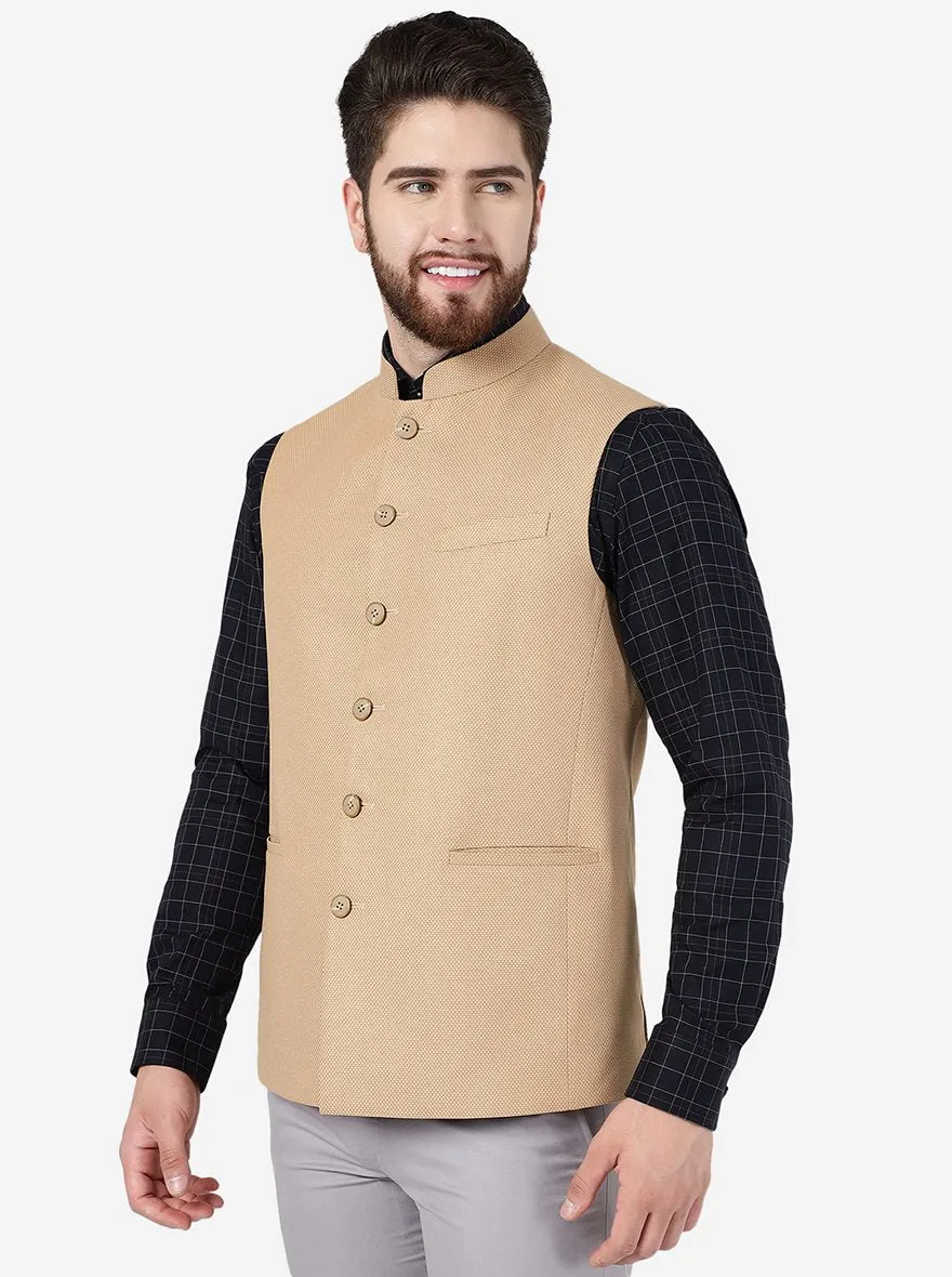 Khaki Solid Regular Fit Modi Jacket | JadeBlue